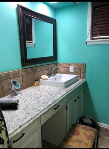 Cheerful 3 bedroom 2 bathroom home in Durant, USA