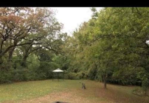 Cheerful 3 bedroom 2 bathroom home in Durant, USA