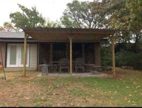 Cheerful 3 bedroom 2 bathroom home in Durant, USA