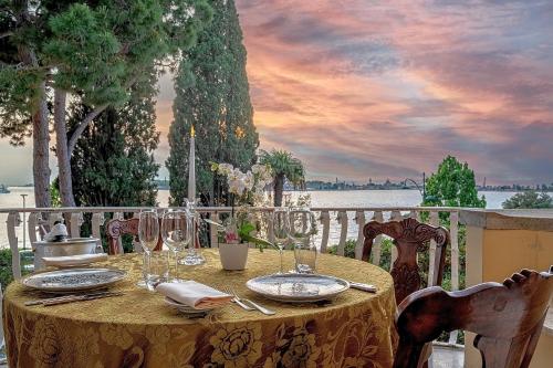 Hotel villa Mabapa in Lido