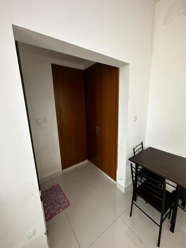Cozy Apartments Partitions and Small Rooms for rent in Dubai photo