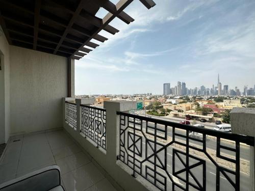 Cozy Rooms and Small Partitions for Men guests in Dubai in Al Quoz