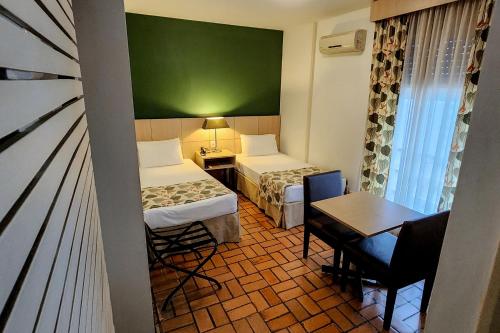 484573779 Ferraretto Guarujá Hotel & Spa
