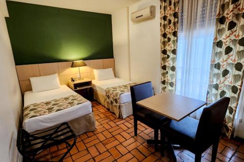 484573809 Ferraretto Guarujá Hotel & Spa