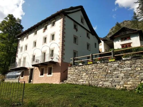 Casa Sonnenberg in Bosco/Gurin, Schweiz