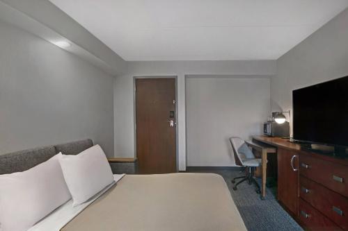 Courtyard by Marriott Chicago Elmhurst/Oakbrook Area