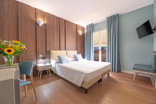 1 queen bed