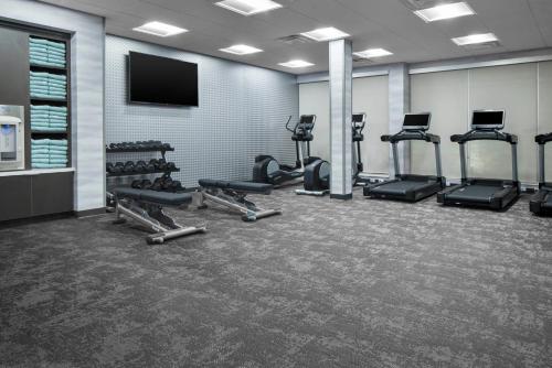 Fairfield by Marriott Inn & Suites Dallas DFW Airport North, Irving in Irving, USA