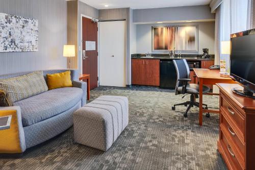 Courtyard by Marriott Hartford Cromwell