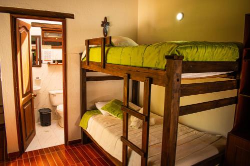 Quadruple Room with Private Bathroom image 4