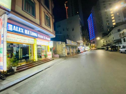 Exterior view, Alex Hostel in Hạ Long