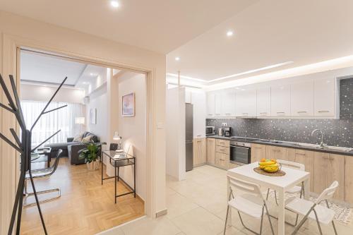 Amazing apartment near metro Station!, Ateny (zdjęcie 2)