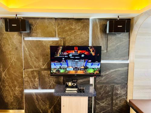 Point Motel in Pingzhen District