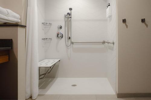 Fairfield by Marriott Inn & Suites Knoxville Northwest - image 7