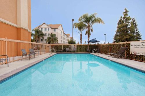 Hampton Inn & Suites Clovis Airport North, Clovis (fotografie 9)