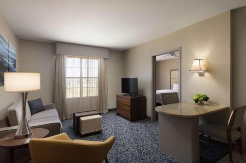 2 bedrooms, 4 beds