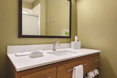 Home2 Suites by Hilton Parc Lafayette - image 6