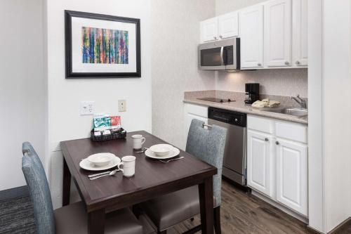 Homewood Suites By Hilton Mahwah, Nj