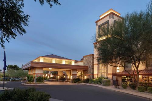 Hilton Scottsdale Resort And Villas