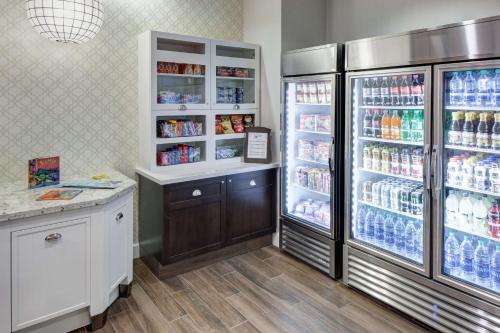 Homewood Suites by Hilton Seattle-Tacoma Airport/Tukwila - image 11