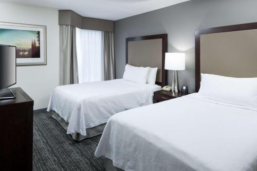 One-Bedroom Suite with Two Double Beds - Non-Smoking room in Homewood Suites by Hilton Seattle Tacoma Int'l. Airport-Tukwila