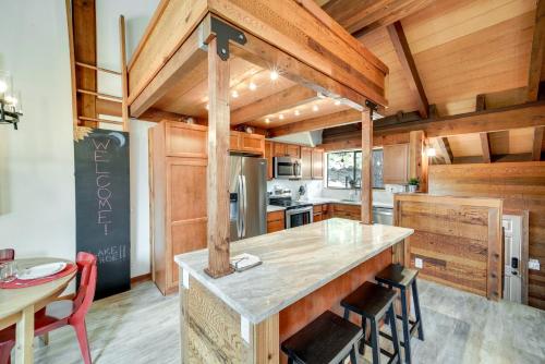 Classic Truckee Condo 1 Mi to Northstar! - image 9