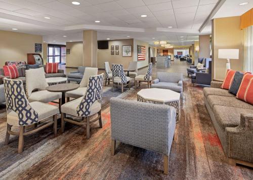Hampton Inn & Suites Alexandria Old Town Area South in Alexandria, USA