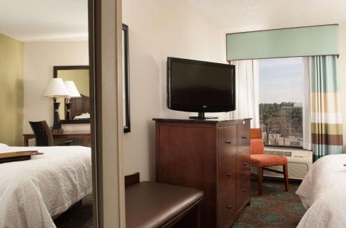 Hampton Inn By Hilton Atlanta-North Druid Hills