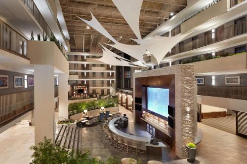 Embassy Suites by Hilton Atlanta Airport in Atlanta, USA