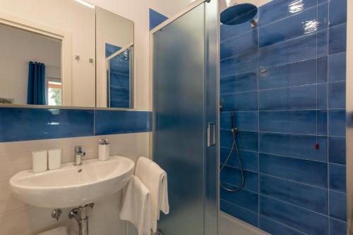 Triple Room with Pool View