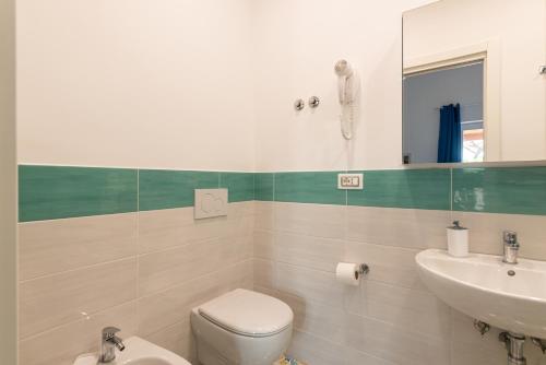 Double or Twin Room with Pool View image 10