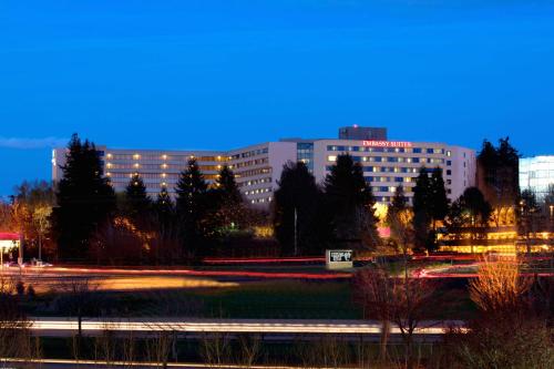 Embassy Suites by Hilton Portland Washington Square