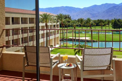 DoubleTree by Hilton Hotel Golf Resort Palm Springs Room Type - Queen Room with Two Queen Beds