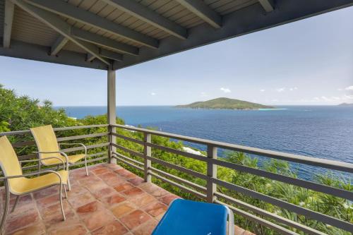 St Thomas Cliffside Villa with Pool and Hot Tub!