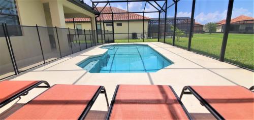 Four Bedroom Pool Home -- 2654 RC -- VUSA Four Bedroom Pool Home in Davenport, USA