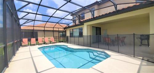 Four Bedroom Pool Home -- 2654 RC -- VUSA Four Bedroom Pool Home in Davenport, USA