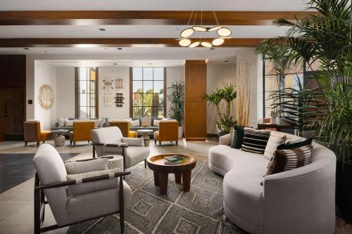 Lobby, Senna House Hotel Scottsdale, Curio Collection by Hilton in Old Town Scottsdale