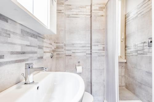 APARTMENT IN TRASTEVERE, Rzym (zdjęcie 9)