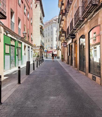 SLEEP El Rastro by STAY - image 10