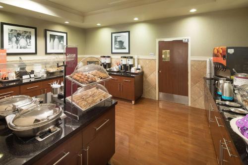 Hampton Inn & Suites Little Rock-Downtown