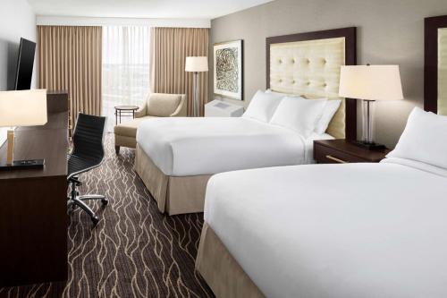 2 double beds
