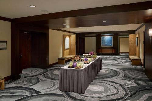 The Highland Dallas Curio Collection by Hilton - image 10