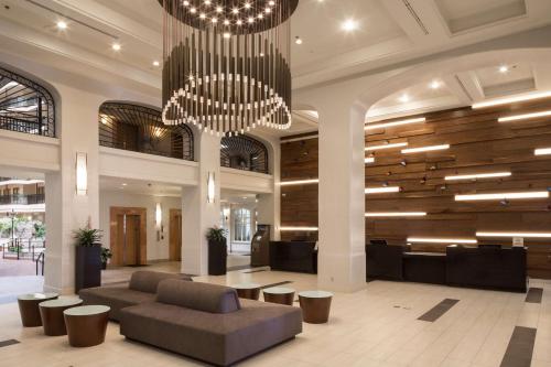 Embassy Suites by Hilton Anaheim North in Anaheim, USA