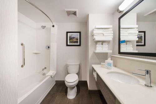 Hampton Inn & Suites Miami Wynwood Design District FL - image 9