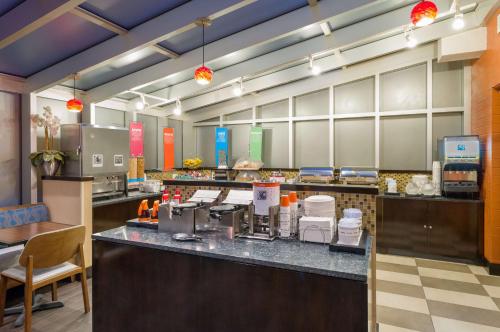 Hampton Inn Manhattan - Times Square South, Nueva York (foto 6)