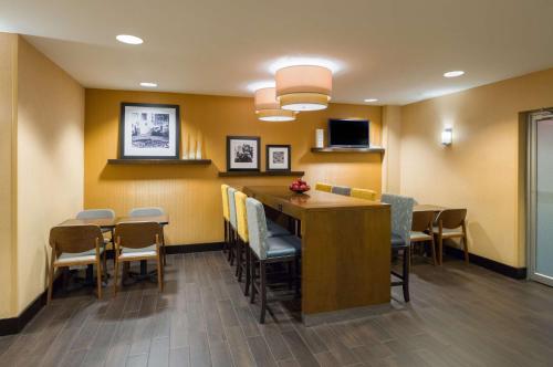 Hampton Inn Manhattan - Times Square South, Nueva York (foto 9)