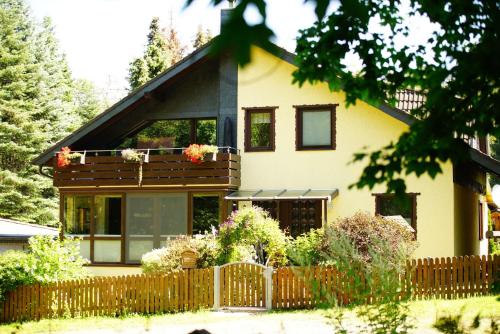 4 Personen Ferienwohnung im Wald mit Kamin, 84 Qudratmeter in Bad Harzburg, Deutschland