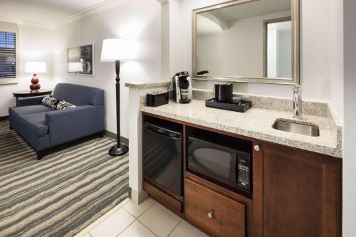 Two-Room King Suite - Non-Smoking room in Embassy Suites By Hilton Tampa - Brandon