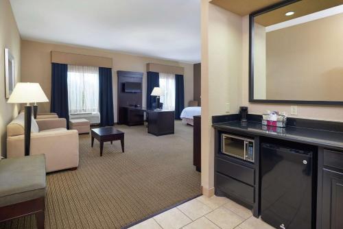 Hampton Inn By Hilton And Suites Decatur