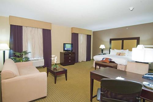 Hampton Inn & Suites Decatur - image 10